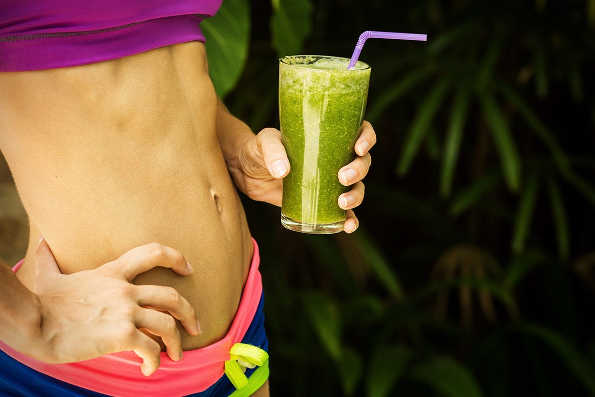 My Guide To Green Smoothies for Flat Stomach